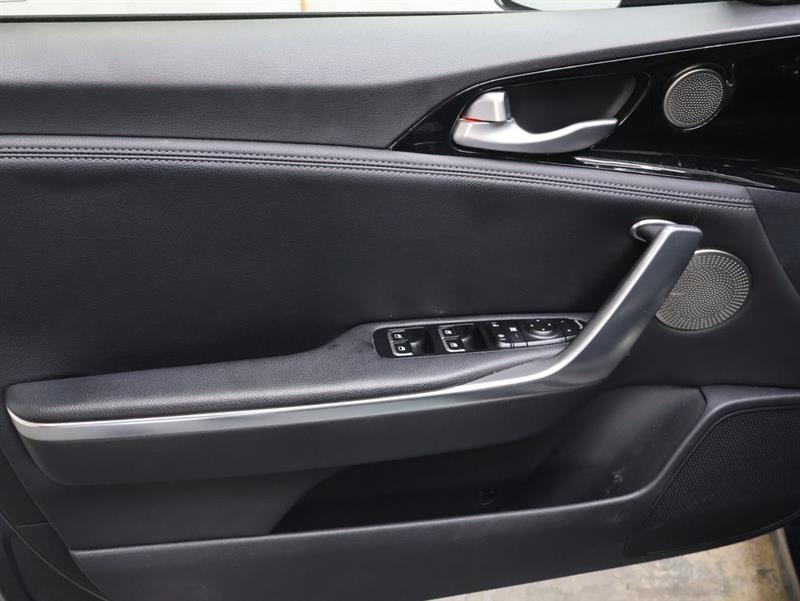 2022 KIA STINGER GT-LINE