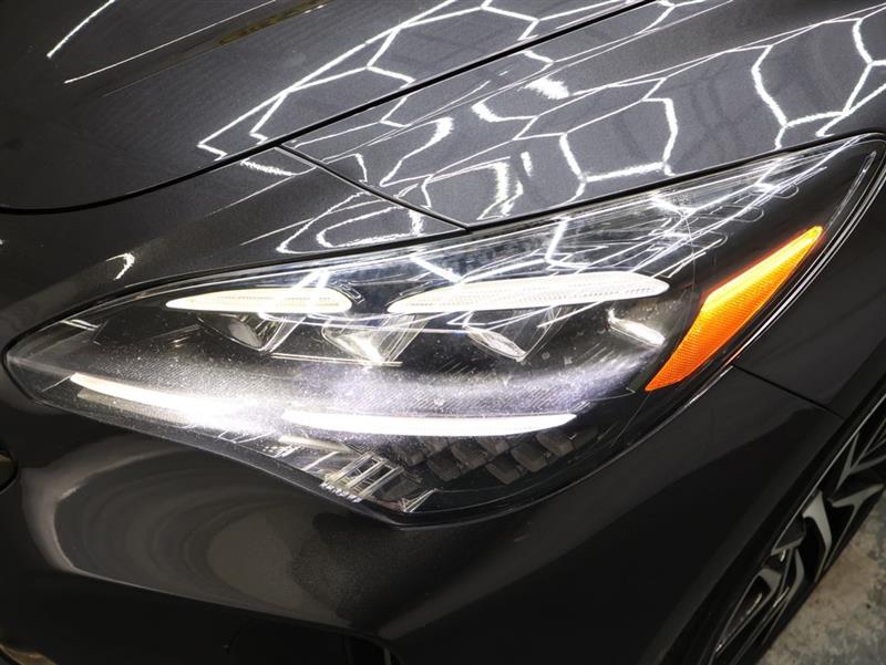 2022 KIA STINGER GT-LINE