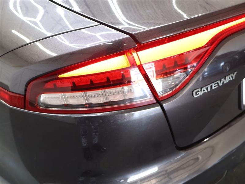 2022 KIA STINGER GT-LINE