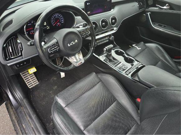 2022 KIA STINGER GT-LINE
