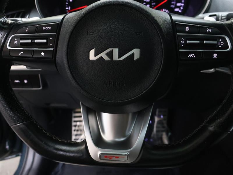 2022 KIA STINGER GT1