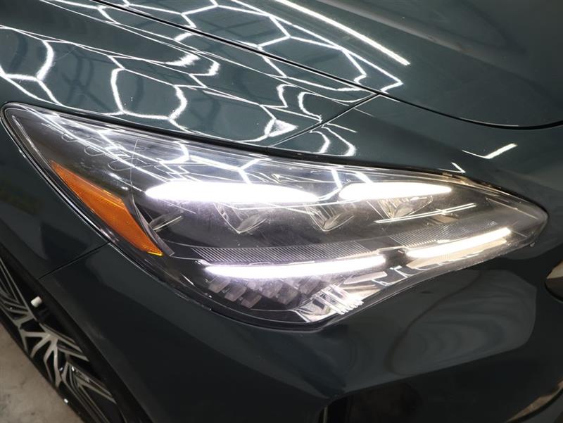 2022 KIA STINGER GT1