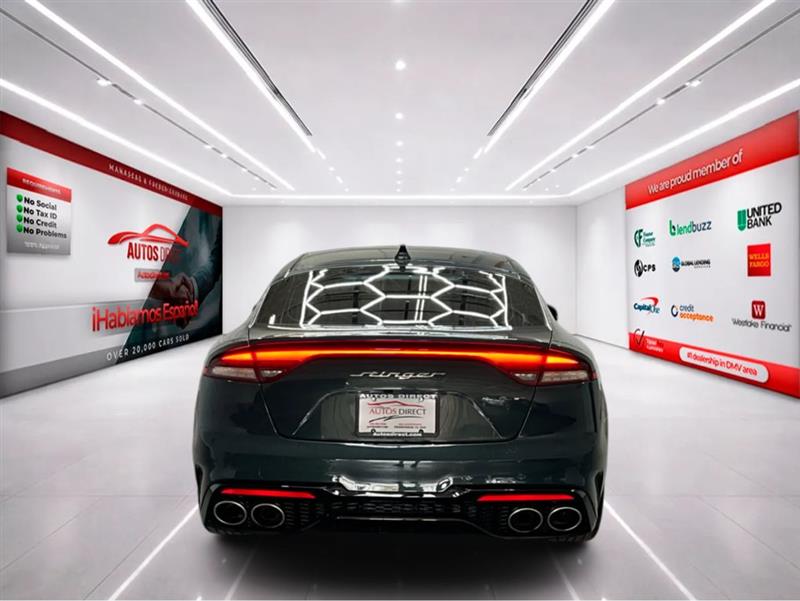 2022 KIA STINGER GT1