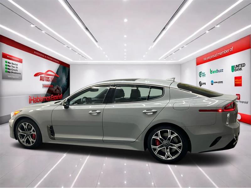 2019 KIA STINGER GT2