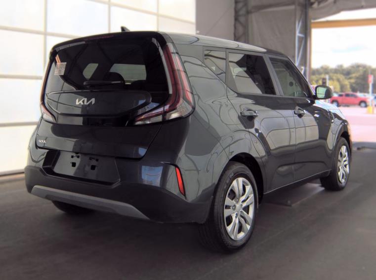 2025 KIA SOUL LX