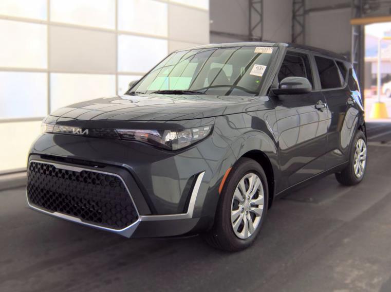 2025 KIA SOUL LX
