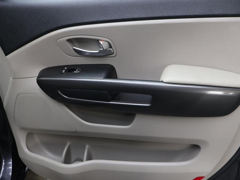 2020 KIA SEDONA LX