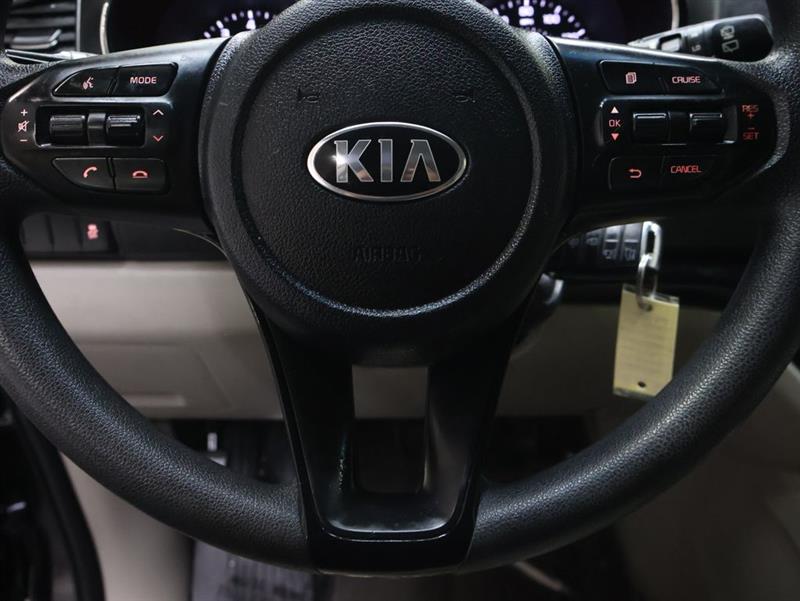 2020 KIA SEDONA LX