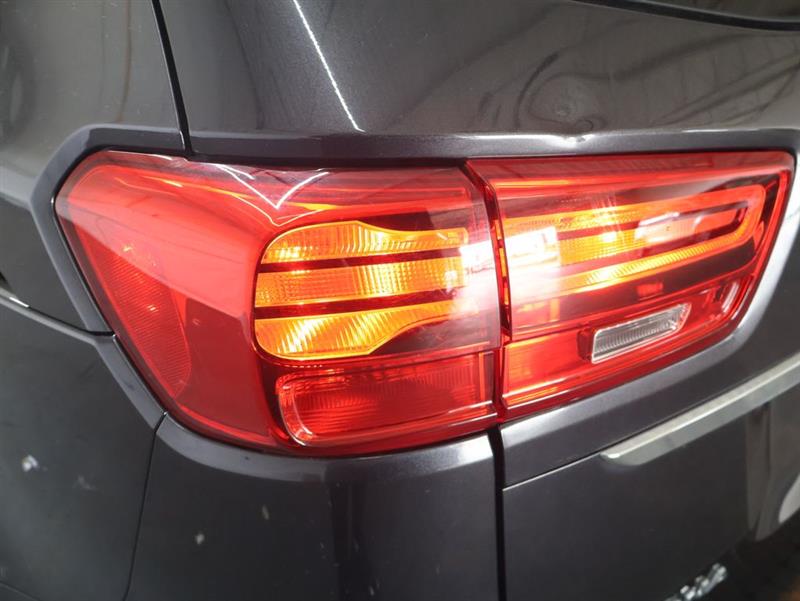 2020 KIA SEDONA LX