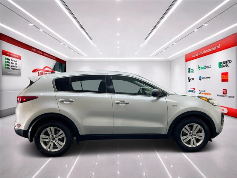 2017 KIA SPORTAGE LX