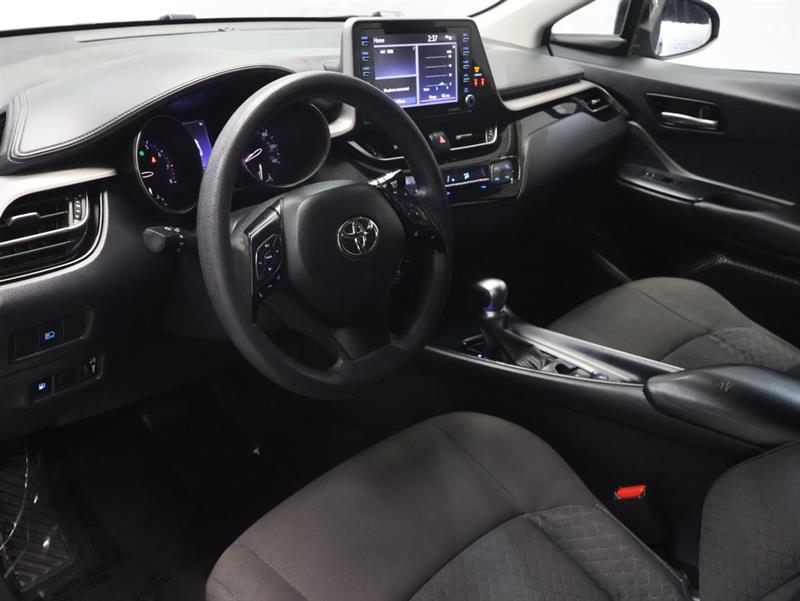 2021 TOYOTA C-HR LE