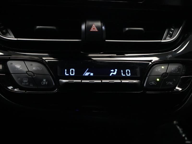 2021 TOYOTA C-HR LE