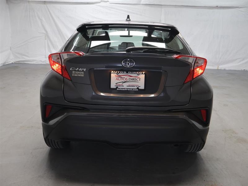 2021 TOYOTA C-HR LE