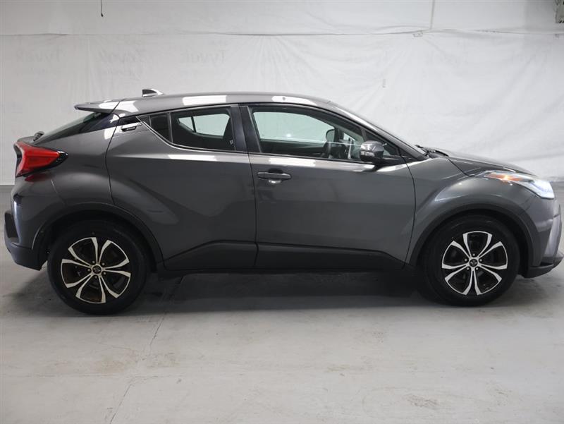 2021 TOYOTA C-HR LE