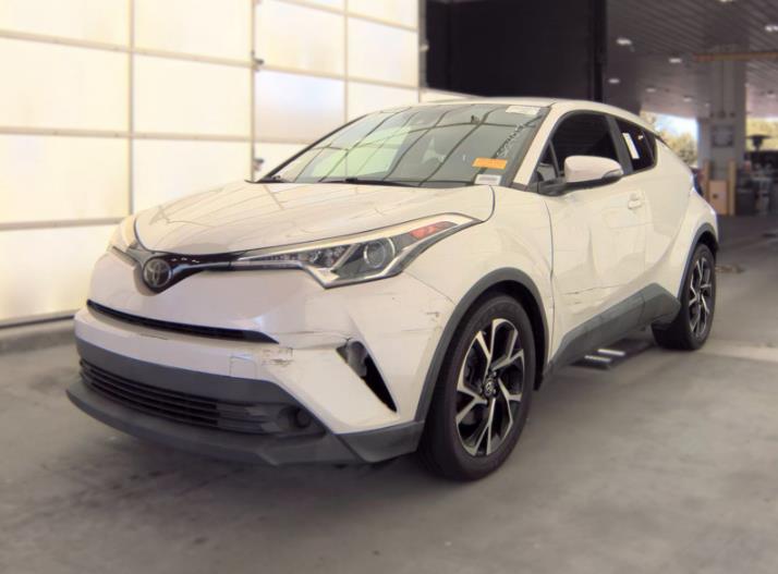 2019 TOYOTA C-HR XLE