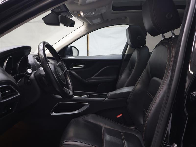 2020 JAGUAR F-PACE 30T PRESTIGE