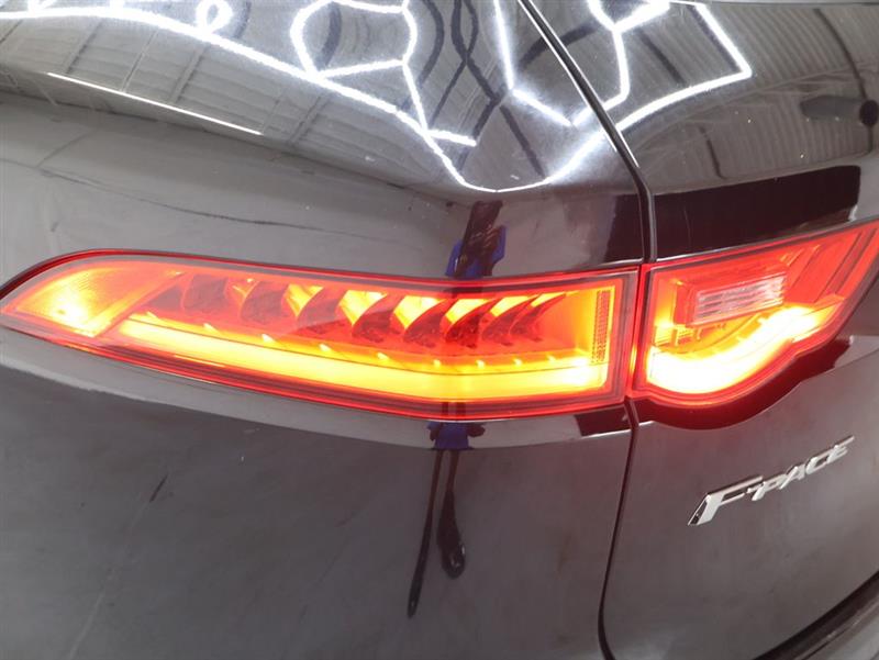 2020 JAGUAR F-PACE 30T PRESTIGE