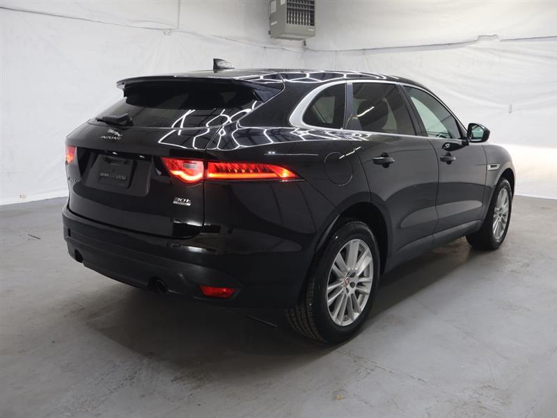 2020 JAGUAR F-PACE 30T PRESTIGE