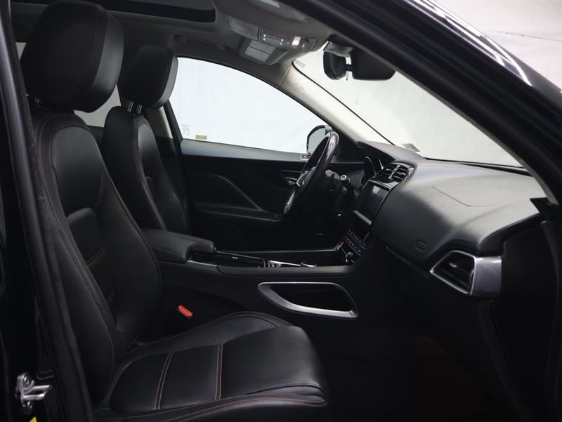 2020 JAGUAR F-PACE 30T PRESTIGE