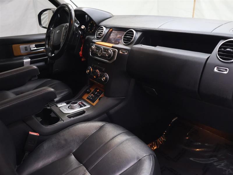 2016 LAND ROVER LR4 