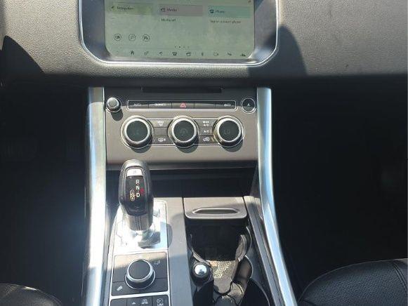 2017 LAND ROVER RANGE ROVER SPORT SE