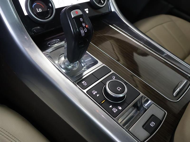 2019 LAND ROVER RANGE ROVER SPORT SE