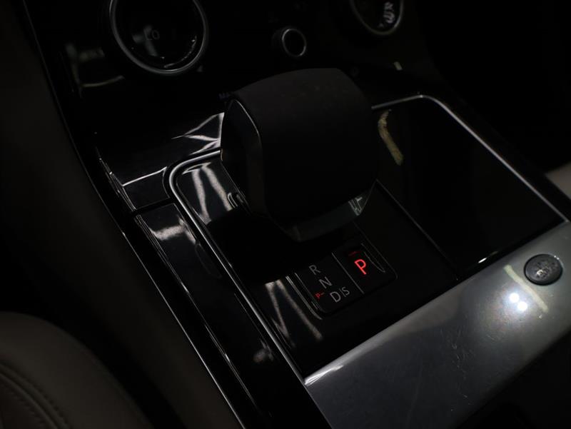 2021 LAND ROVER RANGE ROVER VELAR R-Dynamic S