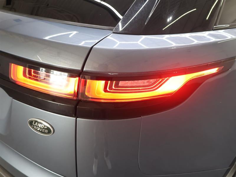 2021 LAND ROVER RANGE ROVER VELAR R-Dynamic S