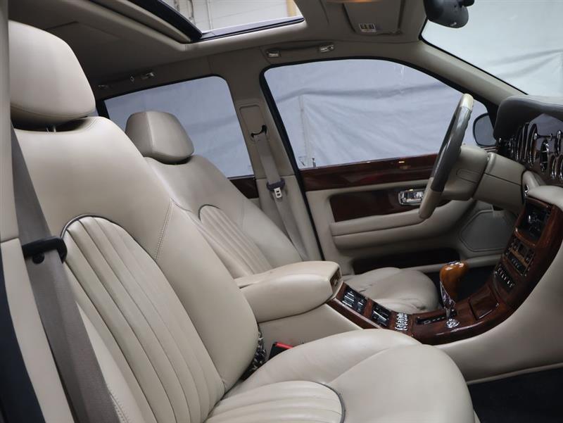 1999 BENTLEY ARNAGE 