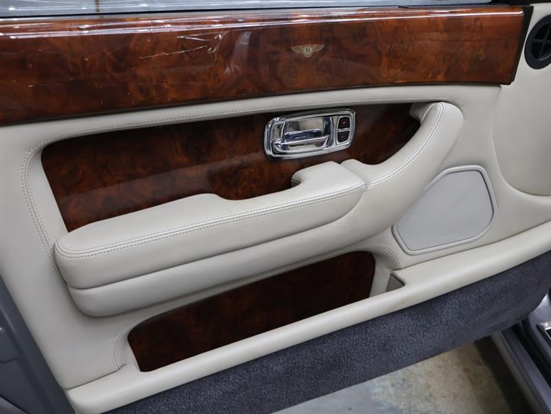 1999 BENTLEY ARNAGE 