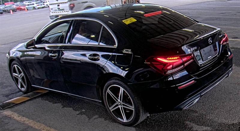 2020 MERCEDES-BENZ A-CLASS A 220