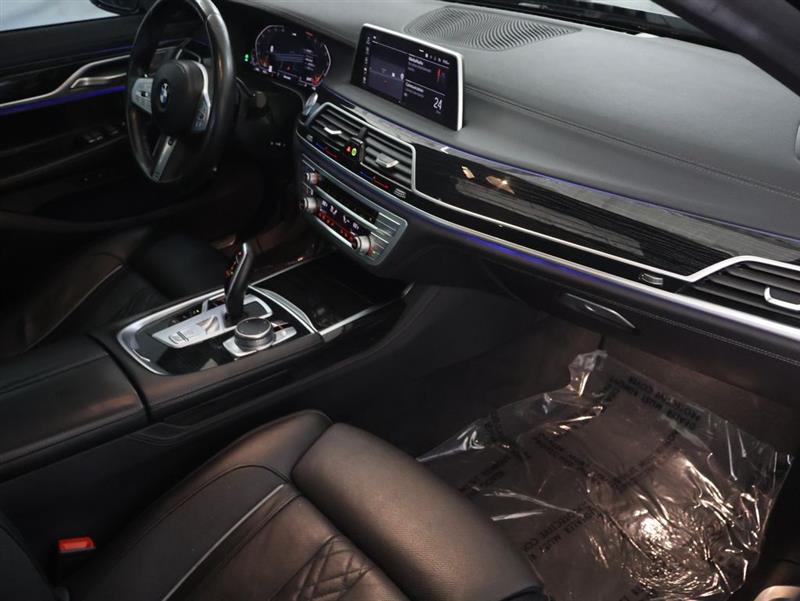 2021 BMW 7 SERIES 740i xDrive