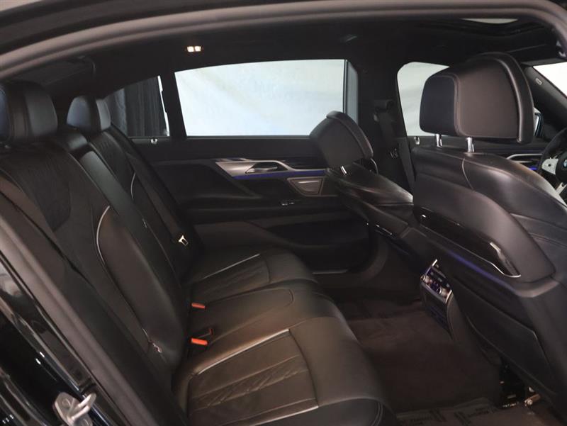 2021 BMW 7 SERIES 740i xDrive