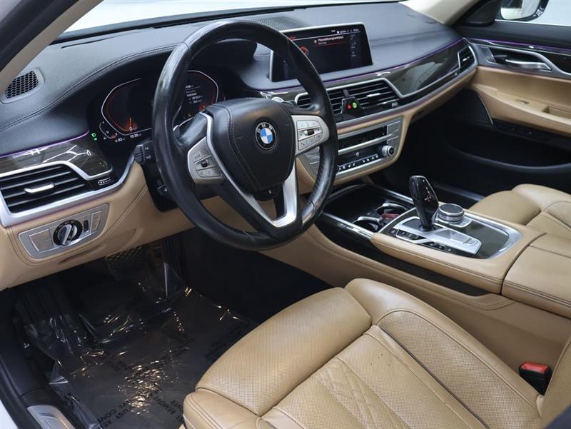 2022 BMW 7 SERIES 740i xDrive