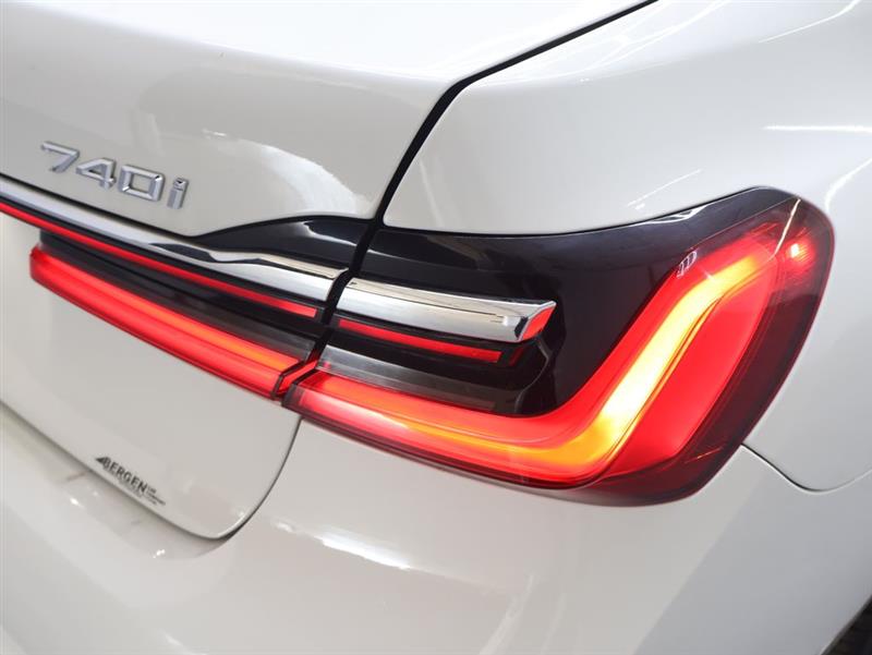2022 BMW 7 SERIES 740i xDrive