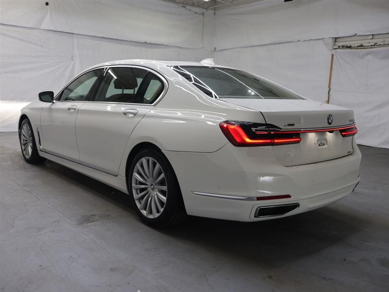 2022 BMW 7 SERIES 740i xDrive