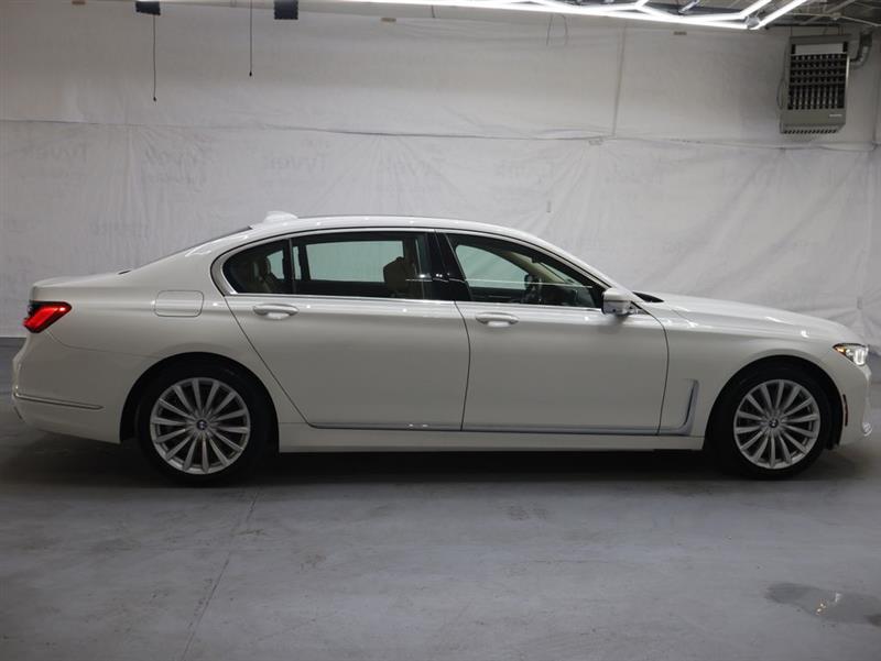 2022 BMW 7 SERIES 740i xDrive