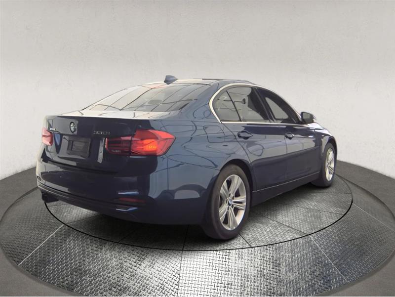 2017 BMW 3 SERIES 330i xDrive