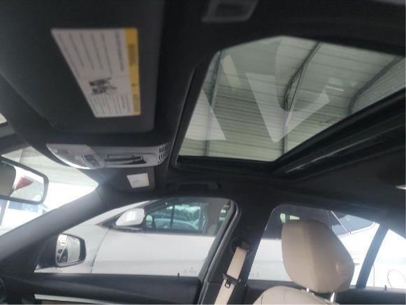 2017 BMW 3 SERIES 330i xDrive