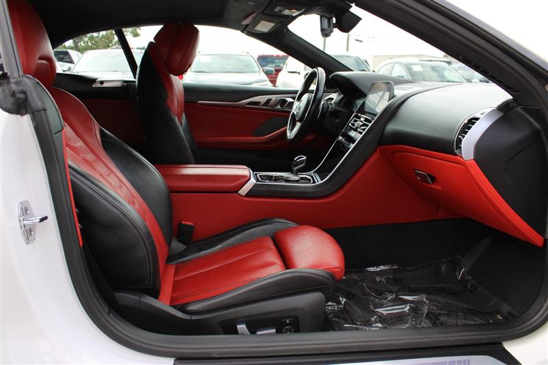 2022 BMW 8 SERIES 840i
