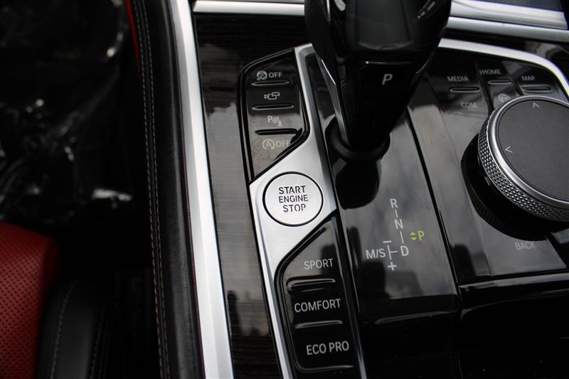 2022 BMW 8 SERIES 840i