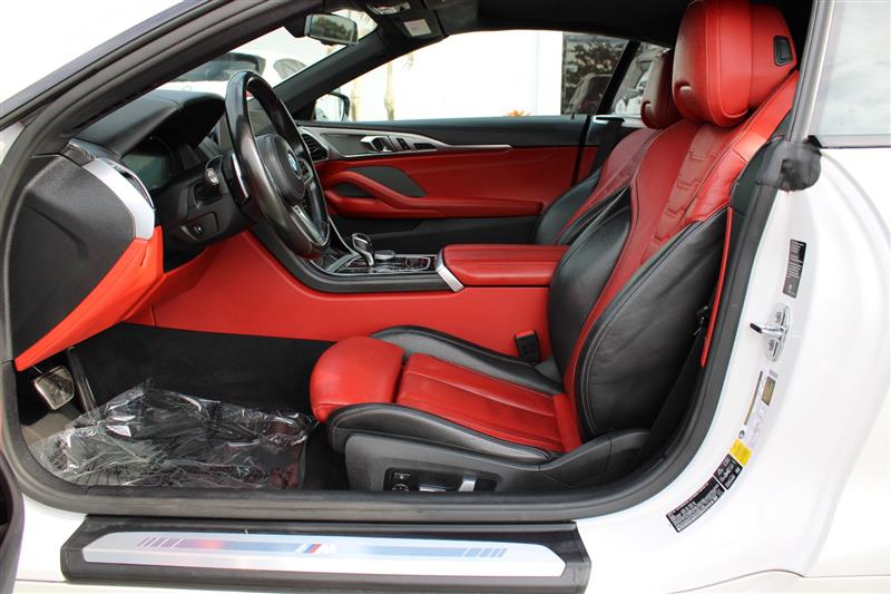 2022 BMW 8 SERIES 840i