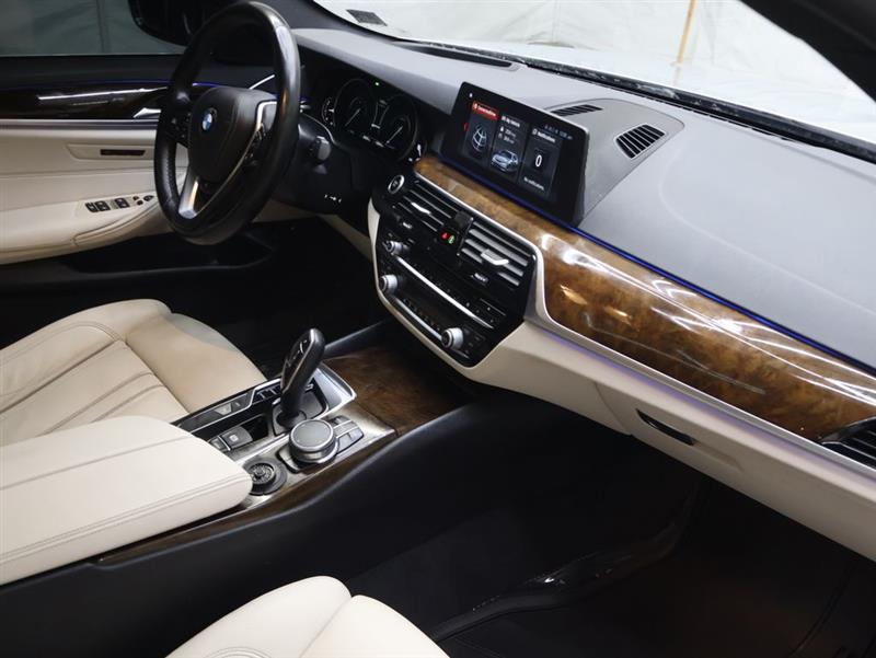 2018 BMW 5 SERIES 530e xDrive iPerformance
