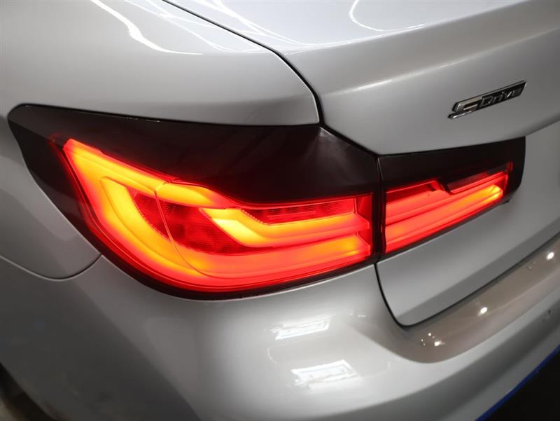 2018 BMW 5 SERIES 530e xDrive iPerformance