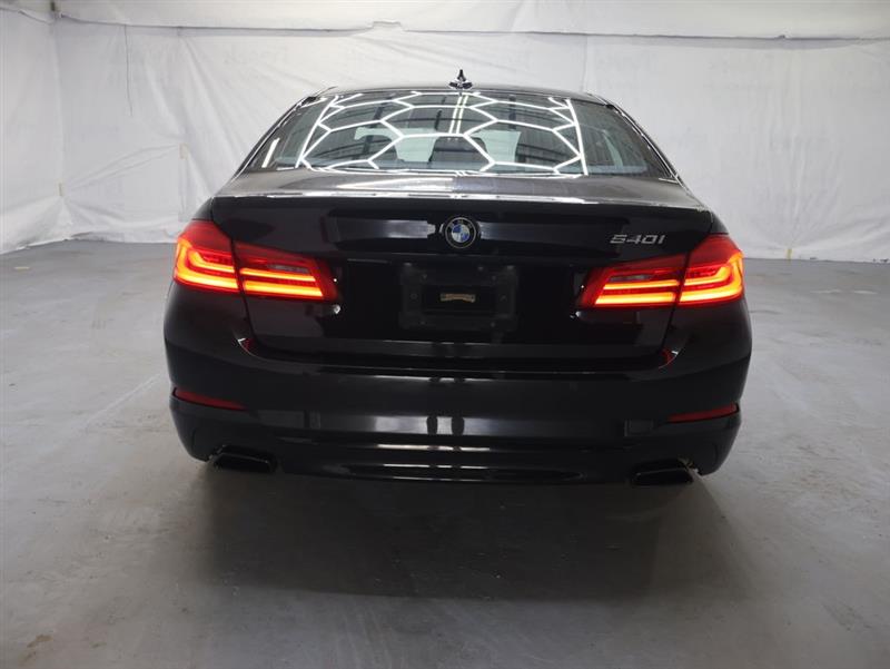 2018 BMW 5 SERIES 540i