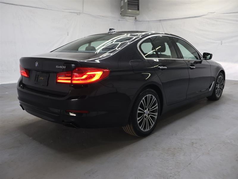 2018 BMW 5 SERIES 540i