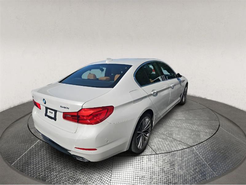 2018 BMW 5 SERIES 540i xDrive