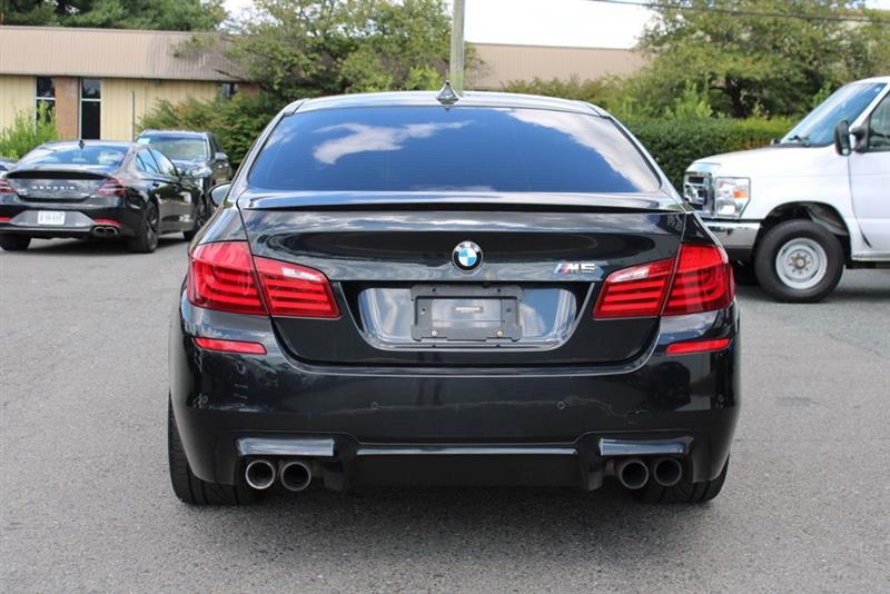 2013 BMW M5 