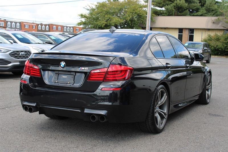 2013 BMW M5 