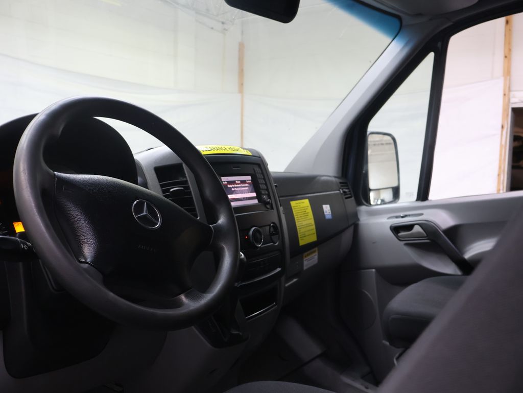 2018 Mercedes-Benz Sprinter Cargo Van Base - Photo 15